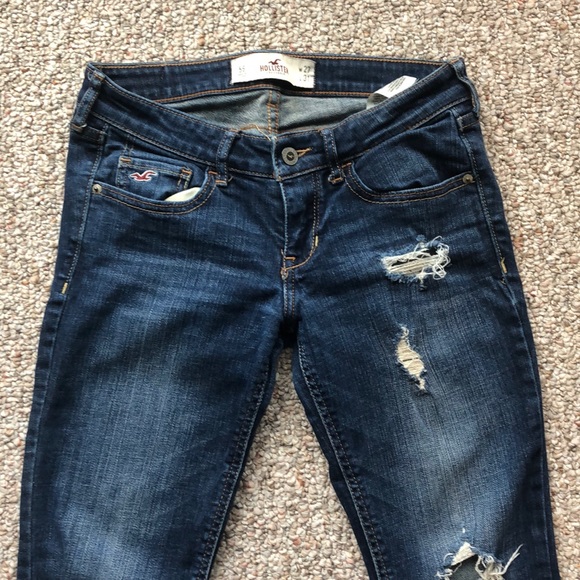 Hollister Skinny Jeans - Picture 2 of 8